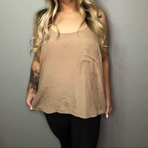 ❌❌ SOLD ❌❌ Forever 21 2XL tan blouse